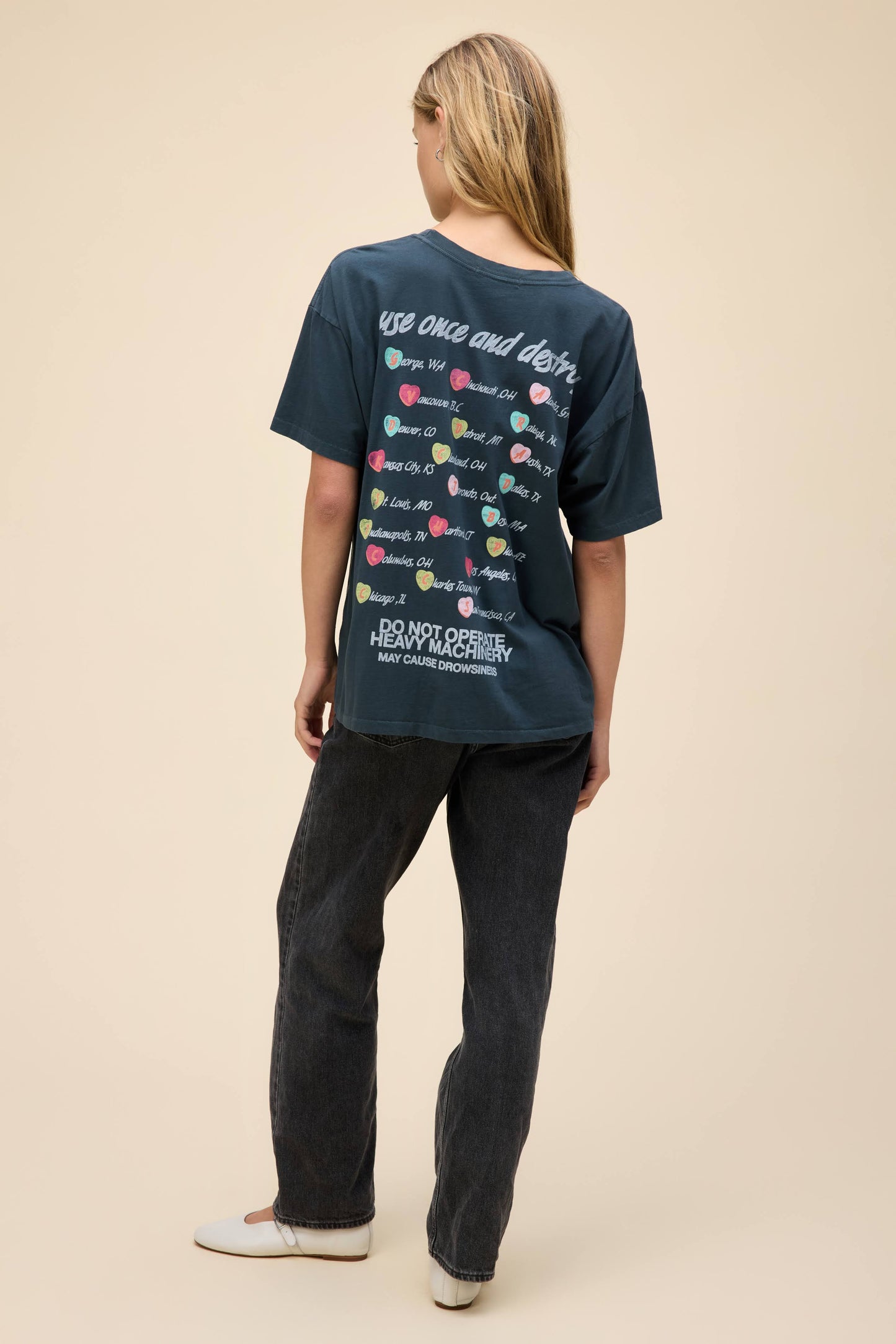 HOLE LIVE THRU TEE