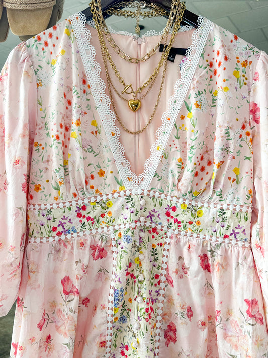SHE WILL BE LOVED DRESS